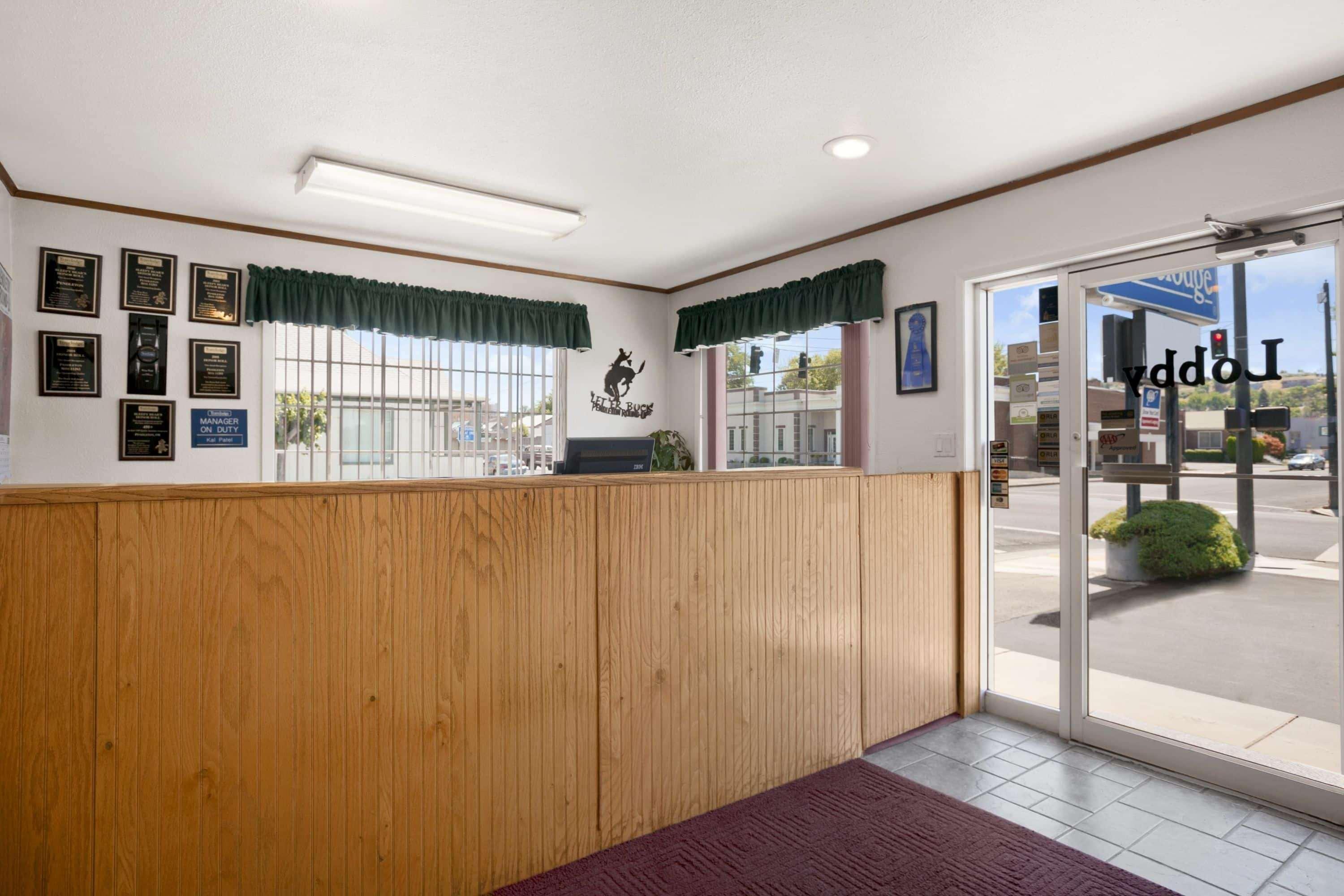 Travelodge By Wyndham Pendleton Or Extérieur photo